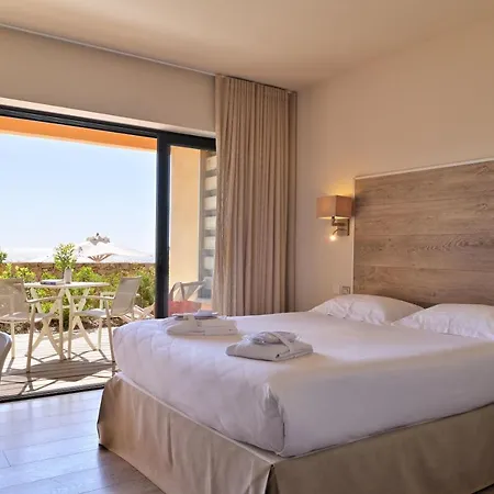 Aparthotel Abbartello Olmeto (Corsica)