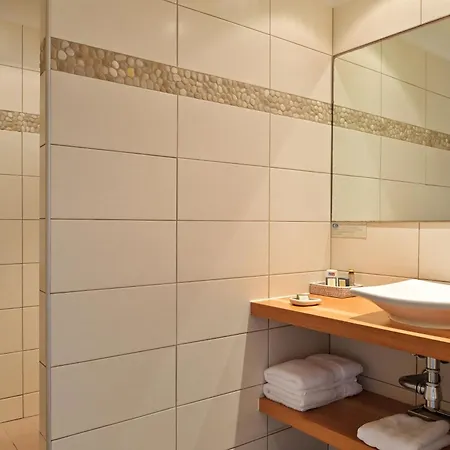 Hotel apartamentowy Abbartello Olmeto (Corsica)