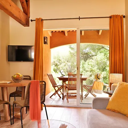 Aparthotel Abbartello Olmeto (Corsica)