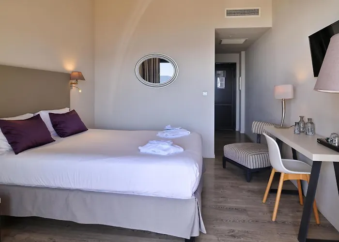 Hotel apartamentowy Abbartello Olmeto (Corsica)