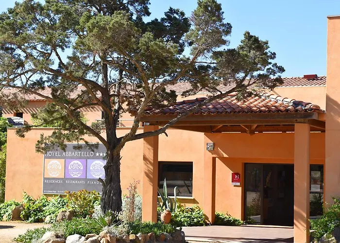 Abbartello Hotel apartamentowy Olmeto (Corsica)
